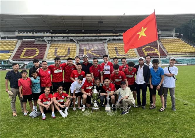 Đội tuyển FC Sapa Praha bảo vệ thành công chức vô địch. Ảnh: TTXVN phát