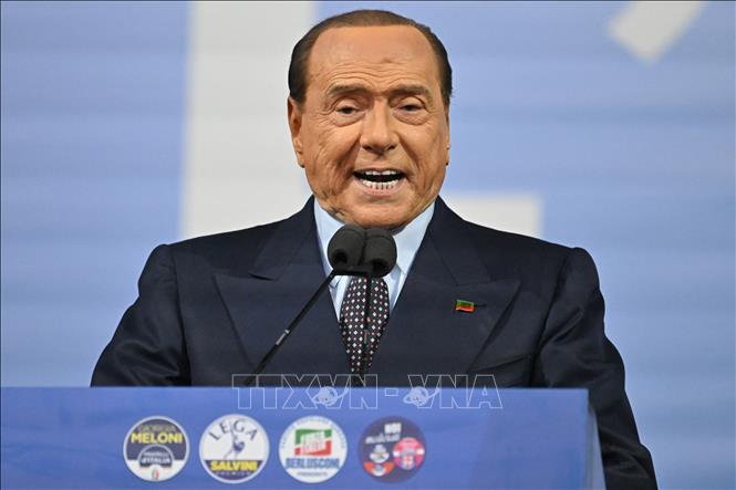 (tư liệu) Cựu Thủ tướng, Thượng nghị sĩ Italy Silvio Berlusconi  phát biểu tại một sự kiện ở Rome, ngày 22/9/2022. Ảnh: AFP/TTXVN