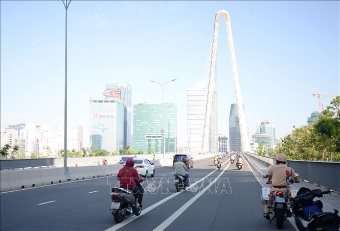 Trong ảnh: Cầu Ba Son trước đó có tên gọi thay thế là cầu Thủ Thiêm 2. Ảnh: Thu Hương - TTXVN