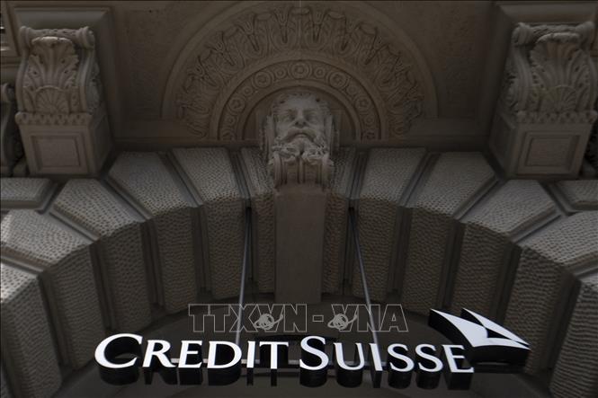 (Tư liệu) Biểu tượng Credit Suisse tại trụ sở ở Zurich, Thụy Sĩ. Ảnh: AFP/TTXVN