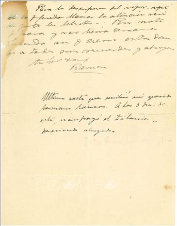 Bức thư viết bởi doanh ngân người Uruguay Ramon Artagaveytia Gomez, khi tham gia hành trình trên con tàu định mệnh Titanic, được trưng bày tại nhà đấu giá Zorrilla Subastas ở Montevideo, Uruguay ngày 20/6/2023. Ảnh: AFP/TTXVN