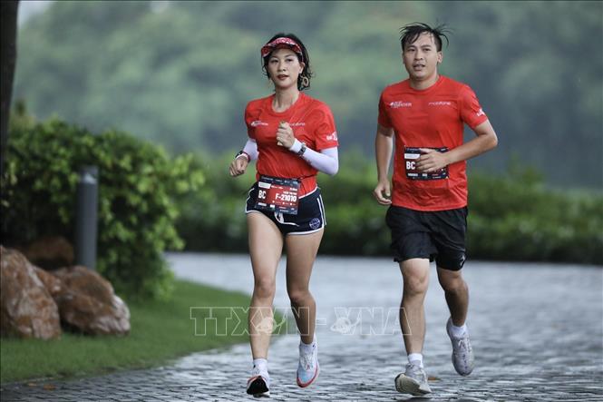 Các VĐV là các phóng viên, nhà báo và các đối tác truyền thông tham gia tranh tài. Ảnh: Minh Quyết - TTXVN