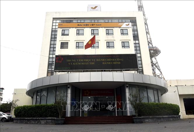 Trung tâm Phục vụ hành chính công và Kiểm soát thủ tục hành chính tỉnh Hưng Yên. Ảnh: Đinh Văn Nhiều-TTXVN