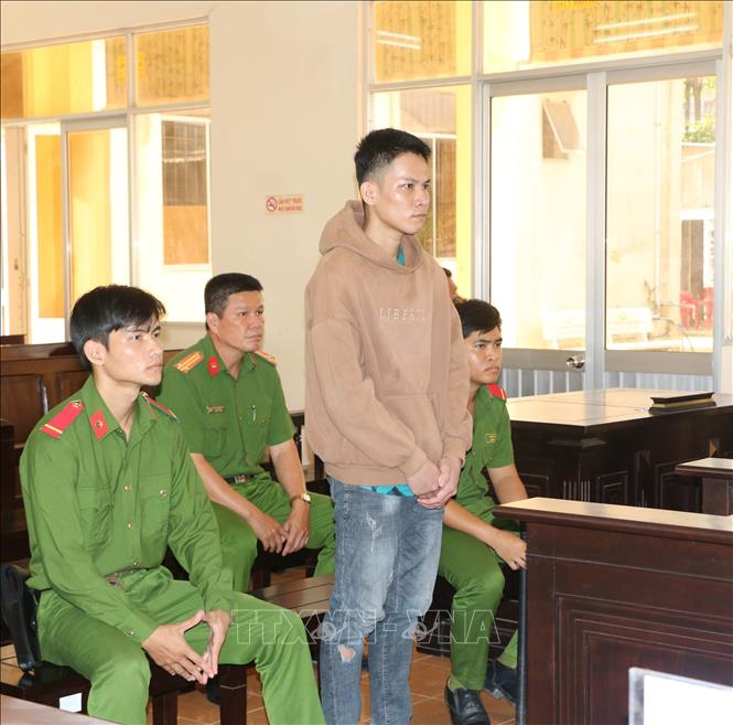 Trong ảnh: Bị cáo Nguyễn Văn Vũ tại phiên tòa. Ảnh: Tuấn Kiệt – TTXVN.