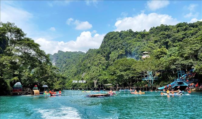 Natural landscapes in Phong Nha-Ke Bang National Park. VNA Photo