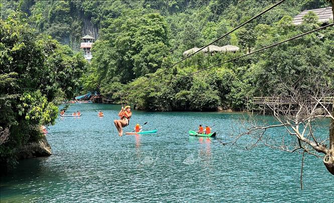 Natural landscapes in Phong Nha-Ke Bang National Park. VNA Photo