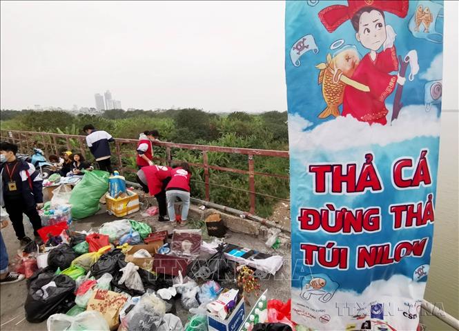 Tấm biển với thông điệp ý nghĩa 