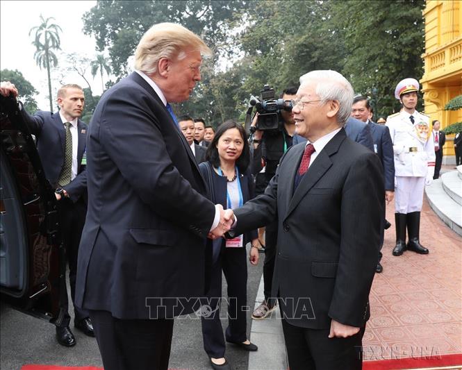 Tổng Bí thư, Chủ tịch nước Nguyễn Phú Trọng đón và hội đàm với Tổng thống Donald Trump nhân dịp sang Việt Nam dự Hội nghị thượng đỉnh Hoa Kỳ - Triều Tiên lần thứ hai (Hà Nội, 27/2/2019). Ảnh: Trí Dũng – TTXVN