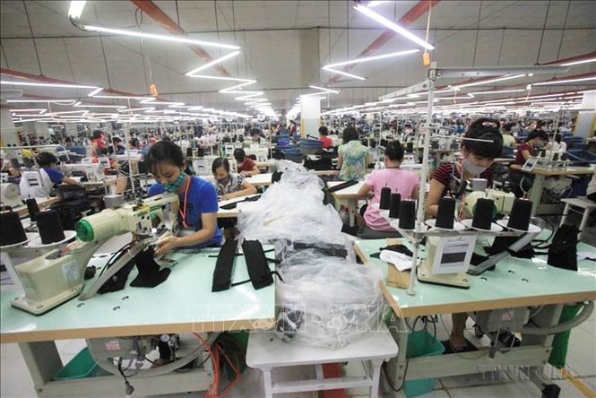 Hàng dệt may là một trong các mặt hàng xuất khẩu chủ lực của Việt Nam sang thị trường Hoa Kỳ. Ảnh: Trần Việt – TTXVN