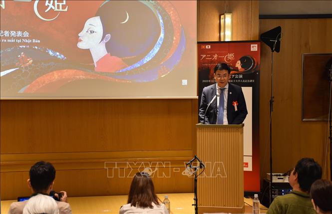 Đại sứ Việt Nam tại Nhật Bản Phạm Quang Hiệu phát biểu trong buổi họp báo. Ảnh: Nguyễn Tuyến, Đức Thịnh - PV TTXVN tại Nhật Bản