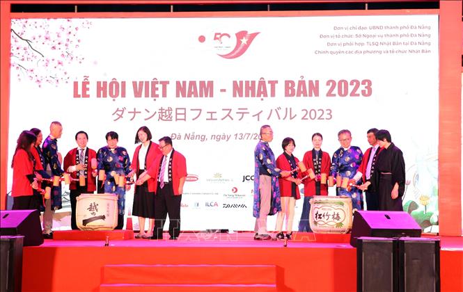 The Vietnam-Japan Festival 2023 kicks off in the central city of Da Nang on July 13 evening, as part of celebrations of the 50th anniversary of diplomatic ties between the two countries. VNA Photo: Trần Lê Lâm