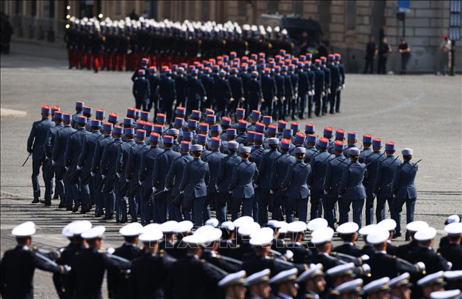 Binh sĩ tại lễ duyệt binh mừng Quốc khánh Pháp ở Paris, ngày 14/7/2023. Ảnh: AFP/TTXVN