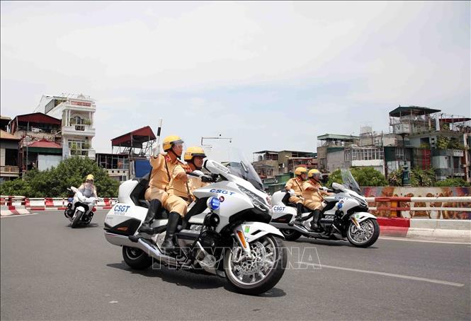 Việc lựa chọn Honda Goldwing 1.800 phân khối sẽ đáp ứng yêu cầu hiện đại hóa của CSGT trong thời kỳ hội nhập mới qua đó xây dựng hình ảnh đẹp của lực lượng CSGT. Ảnh: Phạm Kiên - TTXVN