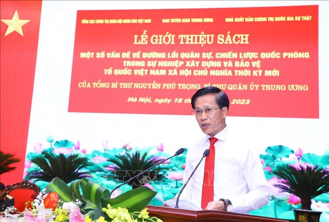 PGS. TS. Hoàng Phúc Lâm, Phó Giám đốc Học viện Chính trị Quốc gia Hồ Chí Minh phát biểu. Ảnh: Văn Điệp - TTXVN