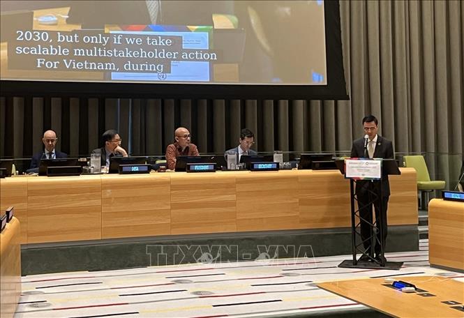 Vietnamese Ambassador Dang Hoang Giang speaks at the High-Level Political Forum on Sustainable Development of the UN Economic and Social Council on July 19. Photo by courtesy/VNA