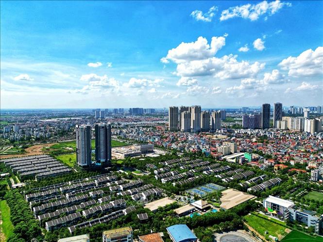 Những biệt thự, căn hộ liền kề và khu chung cư cao tầng tại Park City Hà Nội thuộc quận Hà Đông. Ảnh: Tuấn Anh – TTXVN