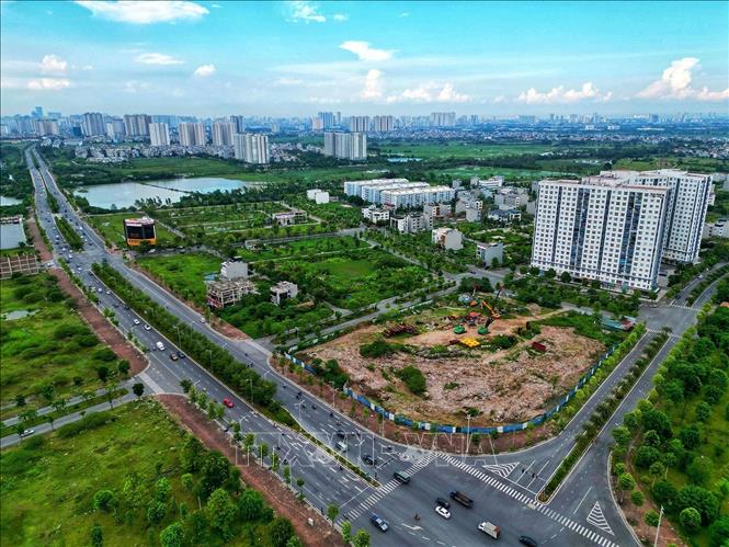 Hạ tầng giao thông của quận Hà Đông hiện đại, thuận tiện giúp phát triển kinh tế vùng và tạo thuận lợi cho các khu đô thị phát triển tại vùng ven trung tâm Thủ đô. Ảnh: Tuấn Anh – TTXVN