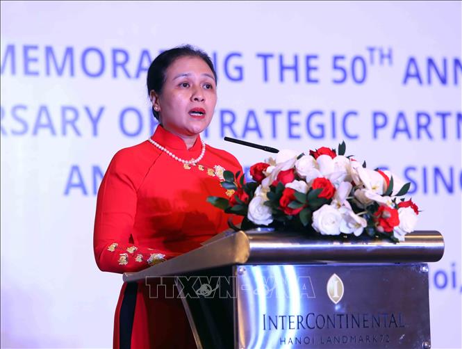 VUFO President Ambassador Nguyen Phuong Nga speaks at the ceremony. VNA Photo: An Đăng 