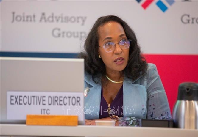 Giám đốc điều hành ITC, bà Pamela Coke-Hamilton, phát biểu tại Phiên họp lần thứ 57 Nhóm tư vấn chung của ITC ở Geneva, ngày 20/7/2023. Ảnh: TTXVN phát