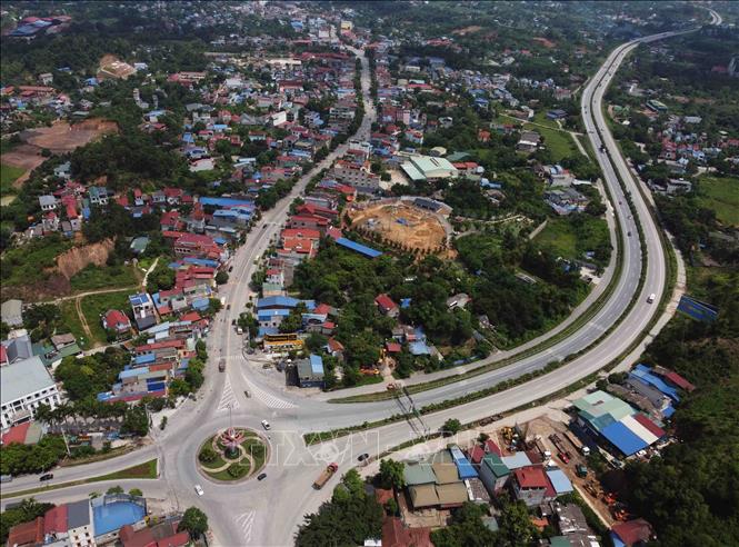 Nút giao thông điểm cuối tại km 61 + 313 quốc lộ 3 thuộc địa bàn phường Thịnh Đán, thành phố Thái Nguyên với đường cao tốc Hà Nội – Thái Nguyên. Ảnh: Vũ Sinh - TTXVN