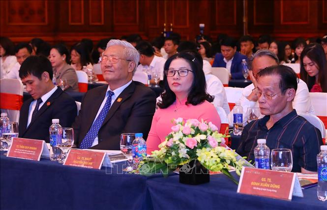 Các đại biểu dự diễn đàn. Ảnh: Văn Điệp – TTXVN