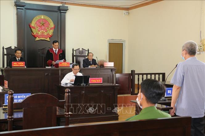 Quang cảnh phiên tòa. Ảnh: Tuấn Kiệt – TTXVN.