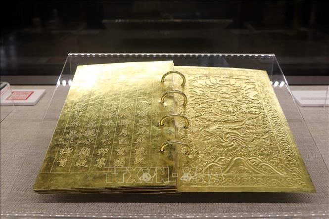 A golden book from the Nguyen Dynasty. VNA Photo: Đỗ Trưởng