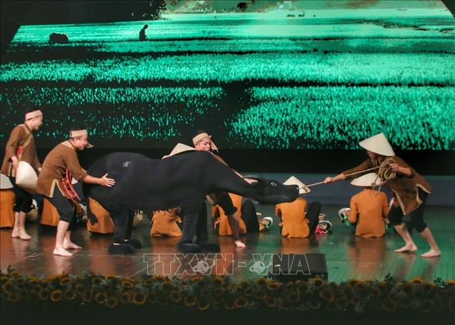 Tiết mục múa rối 