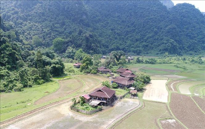Bản làng đồng bào Dao tại thôn Lân Châu (Hữu Lũng, Lạng Sơn). Ảnh: TTXVN phát