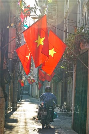 Sáng mùng 2 tháng 9 yên bình trong ngõ Bùi Ngọc Dương, quận Hai Bà Trưng. Ảnh: Khánh Hoà - TTXVN