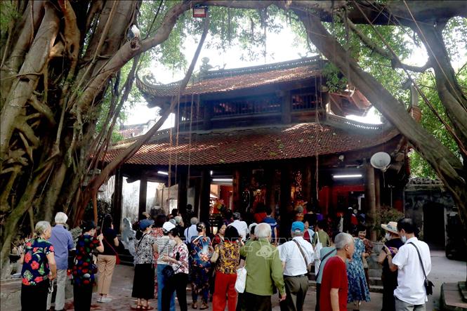 Đền Mẫu là một trong những di tích nằm trong Khu di tích Quốc gia đặc biệt Phố Hiến. Ảnh: Đinh Văn Nhiều - TTXVN