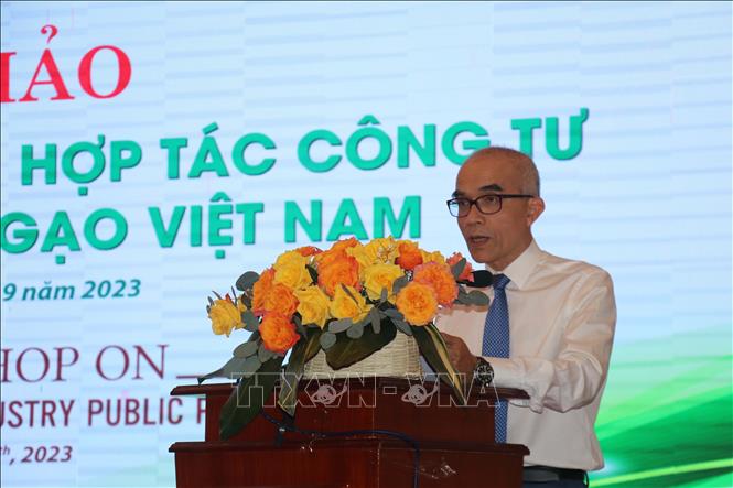Ông Tô Việt Châu, Phó Vụ trưởng Vụ Hợp tác Quốc tế, Bộ Nông nghiệp và Phát triển Nông thôn, phát biểu khai mạc Hội thảo. Ảnh: Ngọc Thiện- TTXVN. 