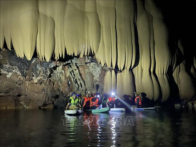 The cave features an underground stream originating from the Vietnam-Laos border. Photo by courtesy/VNA 