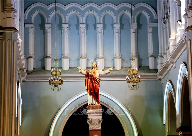 Statue of Jesus inside Huyen Sy church in Ho Chi Minh City. VNA Photo: Hồng Đạt
 
