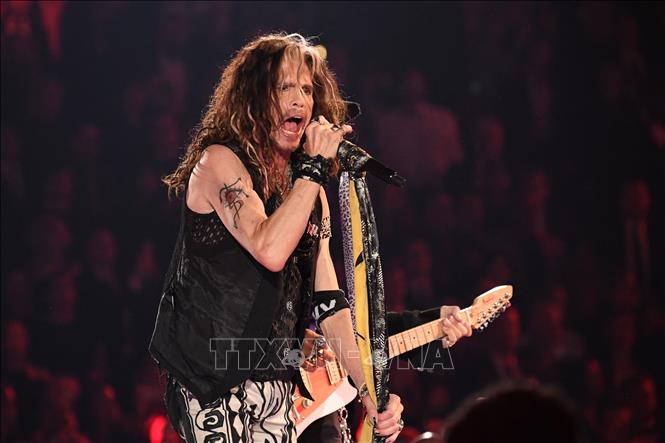 Ban nhạc Aerosmith tạm dừng chuyến lưu diễn chia tay khán giả - Ảnh thời sự quốc tế - Văn hóa xã hội - Thông tấn xã Việt Nam (TTXVN)
