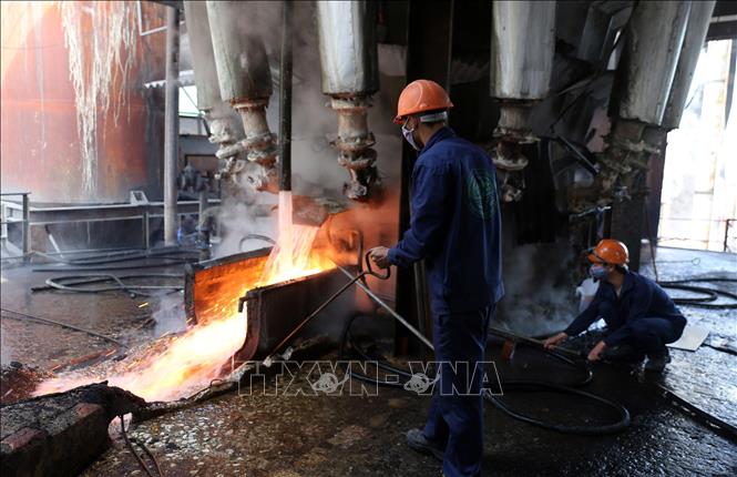 Trong ảnh: Hoạt động sản xuất tại Nhà máy phân lân nung chảy Lào Cai. Ảnh: Quốc Khánh - TTXVN