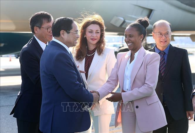A welcome ceremony held for Prime Minister Pham Minh Chinh in San Francisco. VNA Photo: Dương Giang