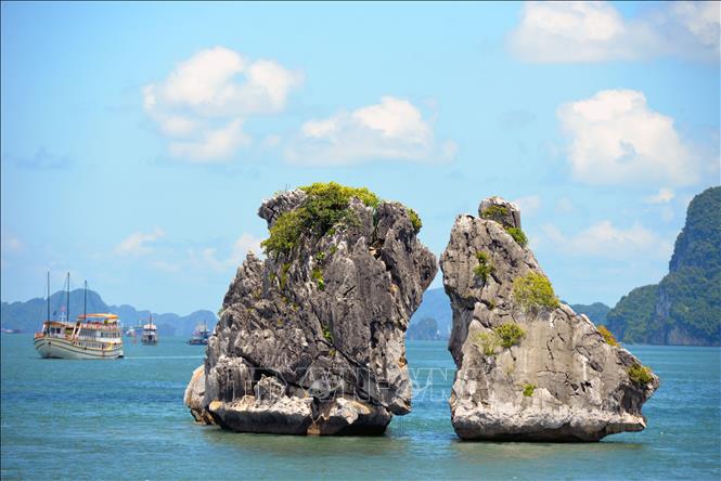Trong Mai islet, a symbol of Ha Long Bay's tourism. VNA Photo: Thanh Vân