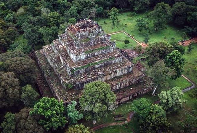 Đền Koh Ker được mệnh danh là kim tự tháp của nền văn minh Angkor. Ảnh: AKP/TTXVN phát