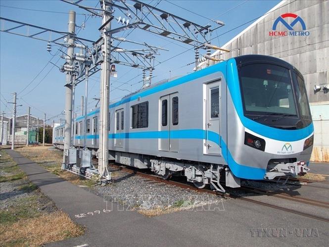 Đoàn tàu đầu tiên của tuyến metro Bến Thành – Suối Tiên (TP Hồ Chí Minh) được các chuyên gia, kỹ sư của Nhà thầu Hitachi đã thực hiện các công đoạn kiểm tra kỹ thuật lần cuối cùng tại Nhật Bản (2020). Ảnh: MAUR/TTXVN phát