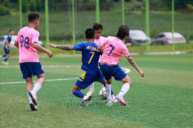 Một pha tranh chấp trong trận tứ kết giữa Daejeon Sarang và Friends. Ảnh: Khánh Vân - TTXVN tại Hàn Quốc
