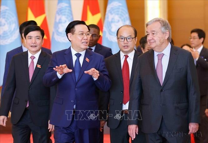 Sáng 22/10/2022, tại Nhà Quốc hội, Chủ tịch Quốc hội Vương Đình Huệ hội kiến Tổng Thư ký Liên hợp quốc António Guterres thăm chính thức Việt Nam. Ảnh: Doãn Tấn - TTXVN