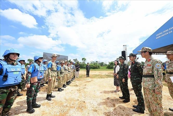 Bộ Quốc phòng Việt Nam phối hợp với Bộ Quốc phòng Nhật Bản tổ chức buổi diễn tập đánh giá năng lực của quân nhân Gìn giữ hòa bình Liên Hợp quốc (20/9/2023). Ảnh: TTXVN phát