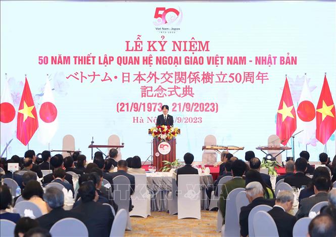 Hoàng Thái tử Nhật Bản Akishino phát biểu tại Lễ kỷ niệm. Ảnh: An Đăng - TTXVN