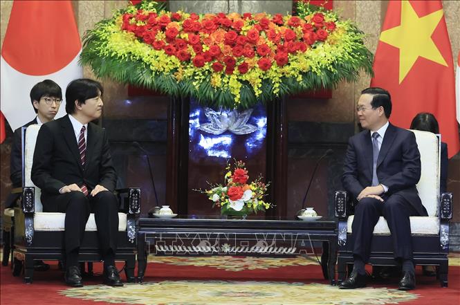 President Vo Van Thuong and Japan's Crown Prince Akishino at the reception. VNA Photo: Thống Nhất