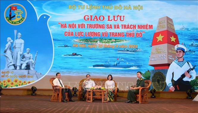 Các đại biểu tham gia giao lưu. Ảnh: Nguyễn Cúc-TTXVN