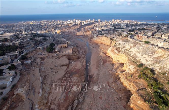 Cảnh tàn phá do thảm họa lũ lụt tại Derna, Libya, ngày 16/9/2023. Ảnh: THX/TTXVN