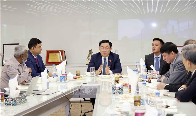 Chủ tịch Quốc hội Vương Đình Huệ phát biểu tại cuộc làm việc với lãnh đạo Tập đoàn Beximco. Ảnh: Doãn Tấn – TTXVN