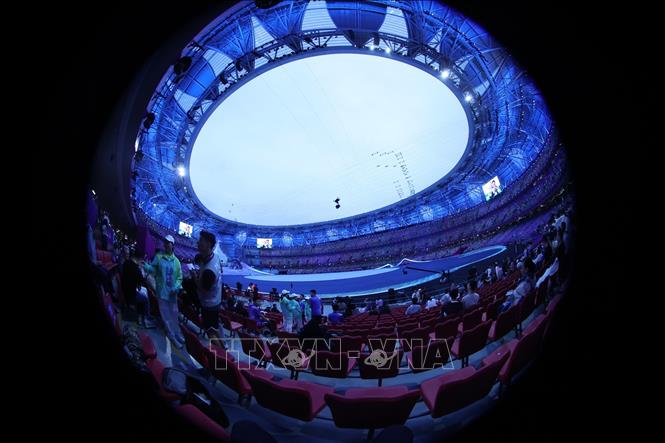 Sân vận động Olympic thành phố Hàng Châu (Trung Quốc), nơi diễn ra lễ khai mạc Đại hội Thể thao châu Á - ASIAD 19. Ảnh: Hoàng Linh – TTXVN