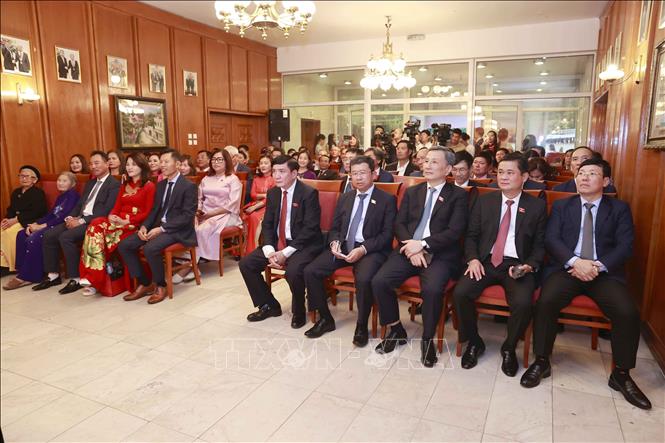 Đại biểu dự cuộc gặp. Ảnh: Doãn Tấn - TTXVN